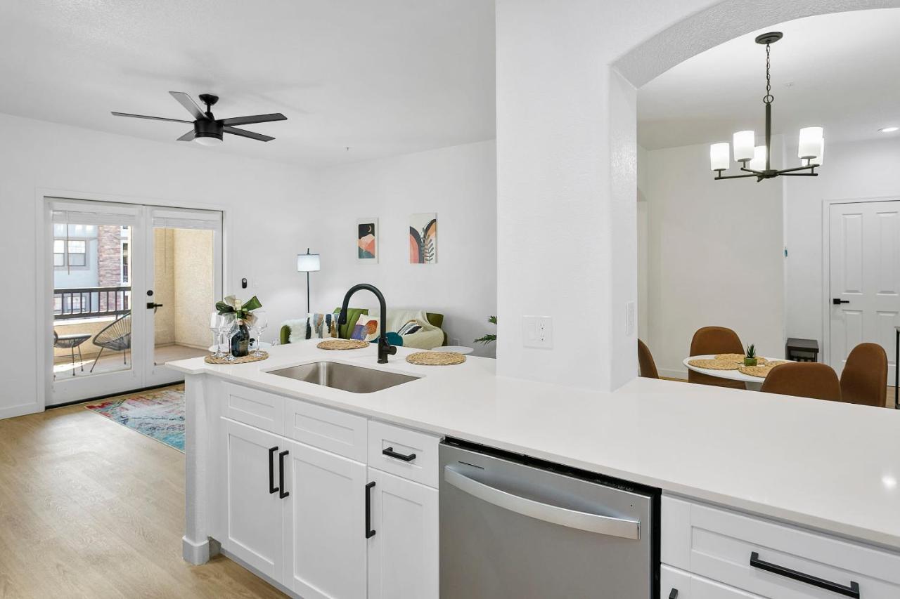 Cozysuites Glendale By The Stadium With Pool 03 Zewnętrze zdjęcie